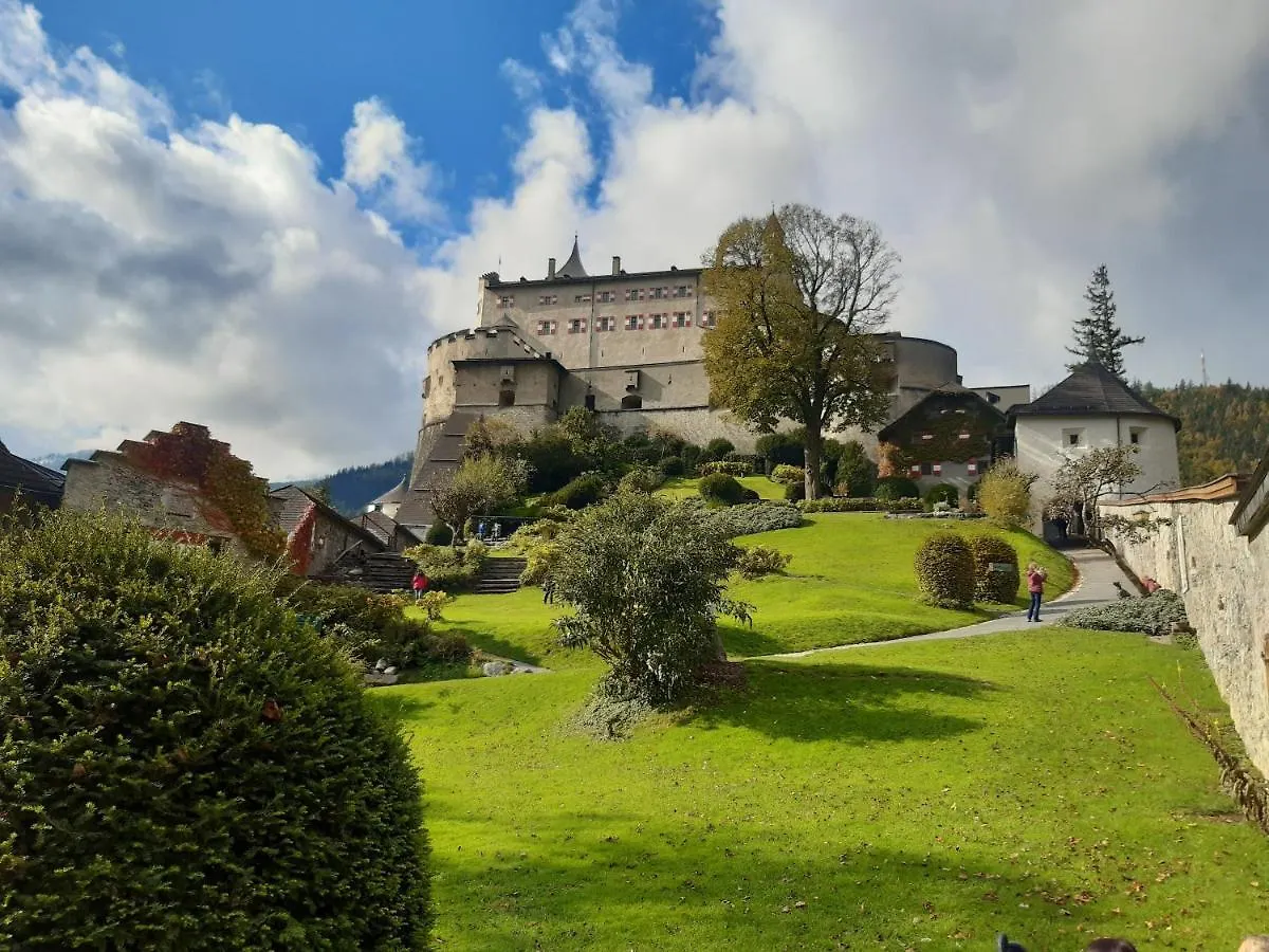 Vor den Toren Salzburgs Wals-Siezenheim Österreich